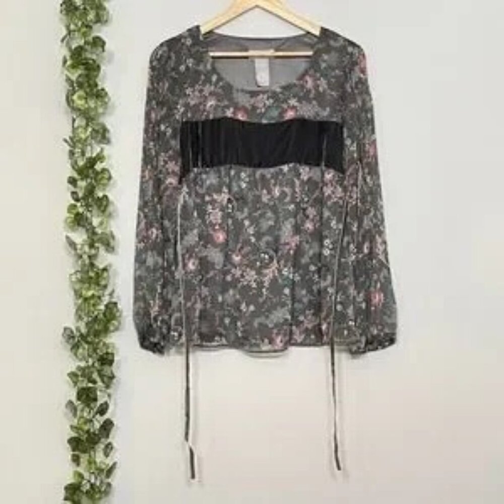TOMORROW'S MOTHER | MATERNITY TOP BLOUSE SIZE M COLOR GRAY